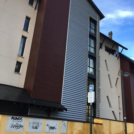 Sierra Nevada, Abuhardillado Parking Y Wifi