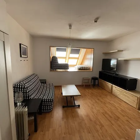 Apartment Sierra Nevada, Abuhardillado Parking Y Wifi