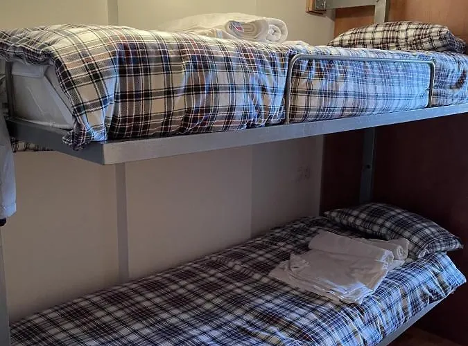 Sierra Nevada, Abuhardillado Parking Y Wifi